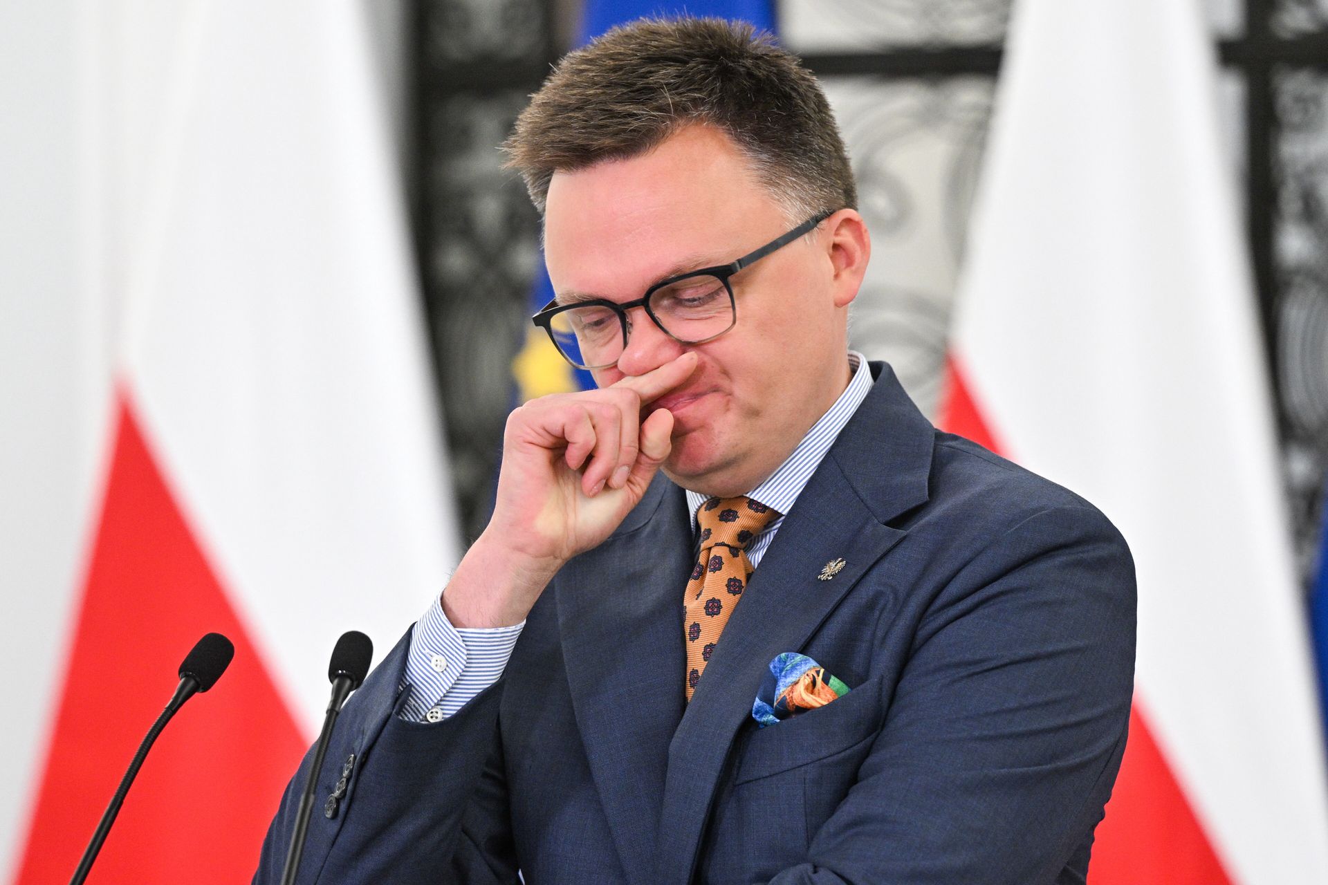 Kryzys w Polsce 2050. Mają dosyć kierownictwa Hołowni?