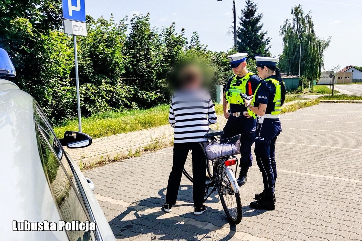 Kaski dla rowerzystów: "to nie jest pytanie czy, tylko kiedy to w końcu będzie obowiązkowe"