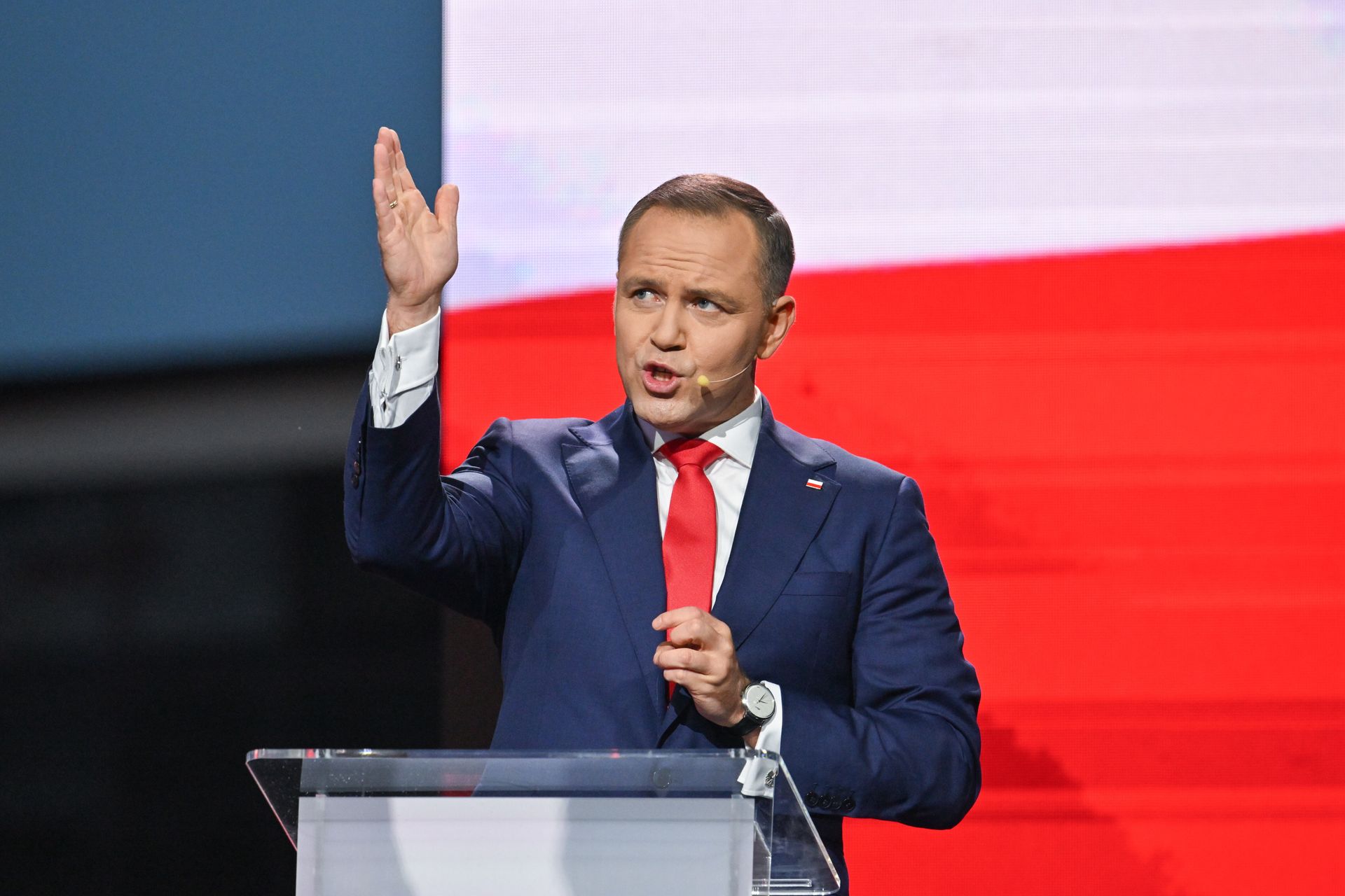 "Zimny prysznic". Zachodnia prasa pisze o Nawrockim