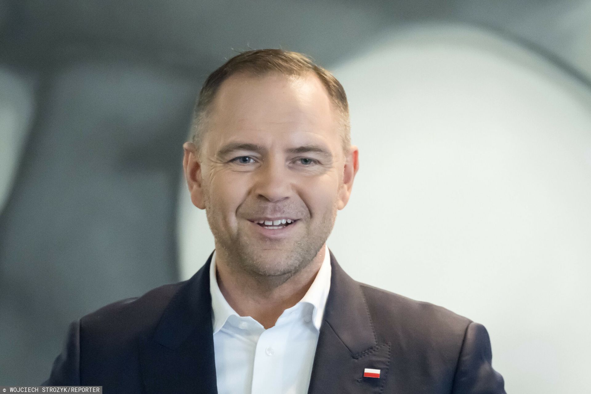 Karol Nawrocki odpowiada Żurkowi cytatem z Paktofoniki
