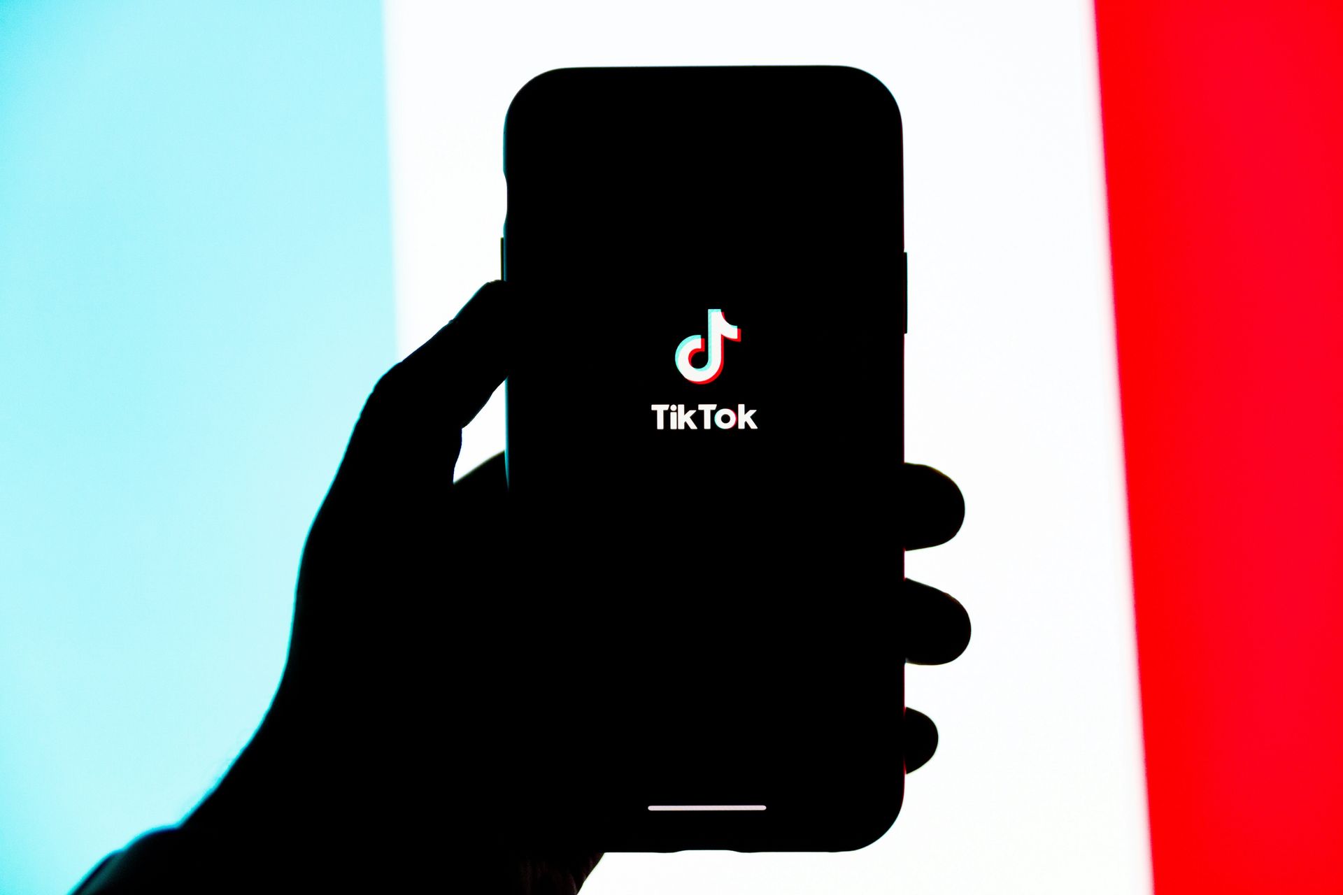 TikTok odda choćby 90 proc. przychodów. Chodzi o subskrypcje