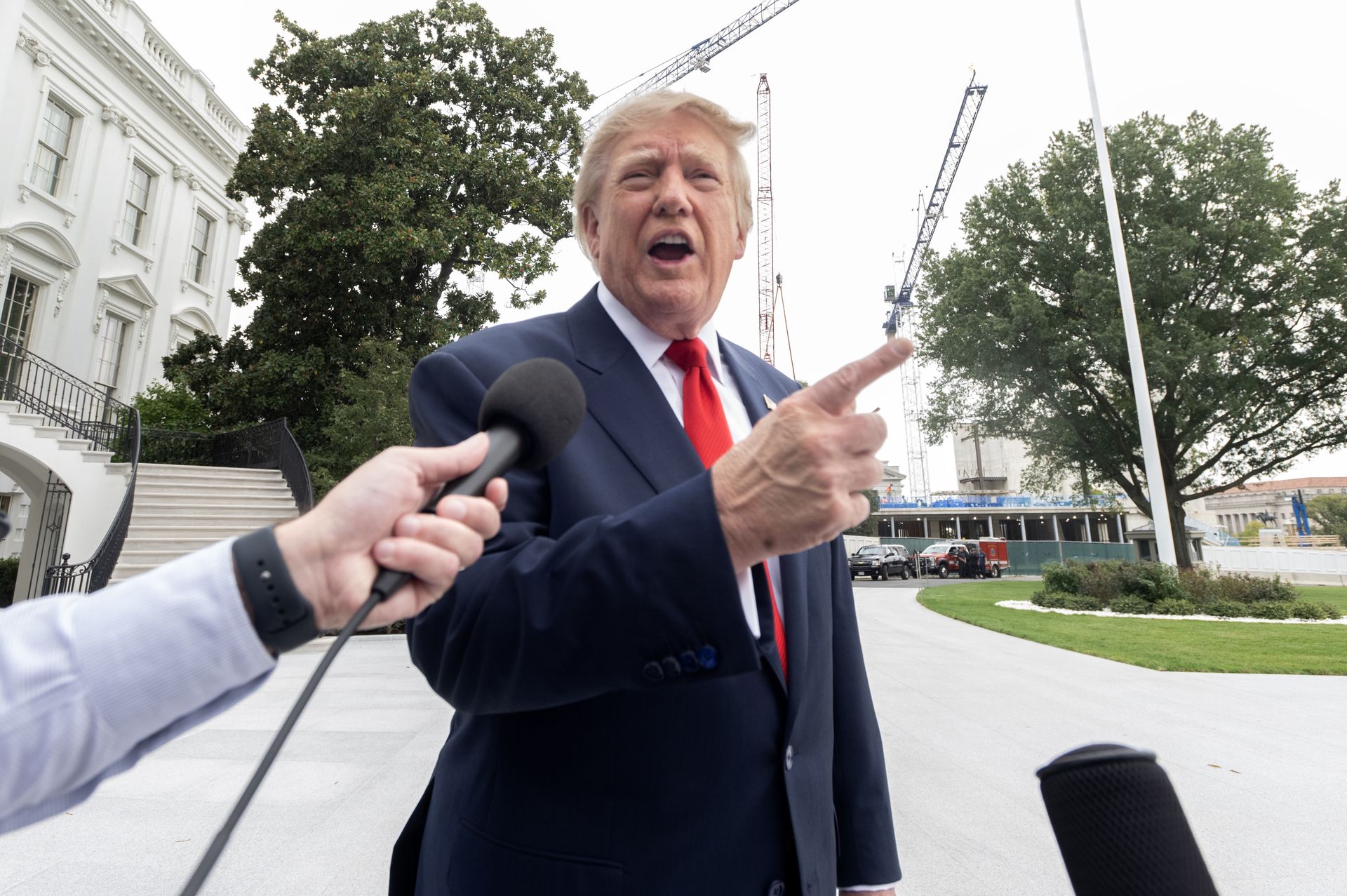 Ukraina i Rosja nie potwierdzają rozejmu. Trump zostaje przy swoim