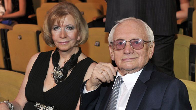 Wdowa po Witoldzie Pyrkoszu od roku przebywa w domu opieki. Syn aktora komentuje: "Jej głowa nie pracuje jak dawniej"