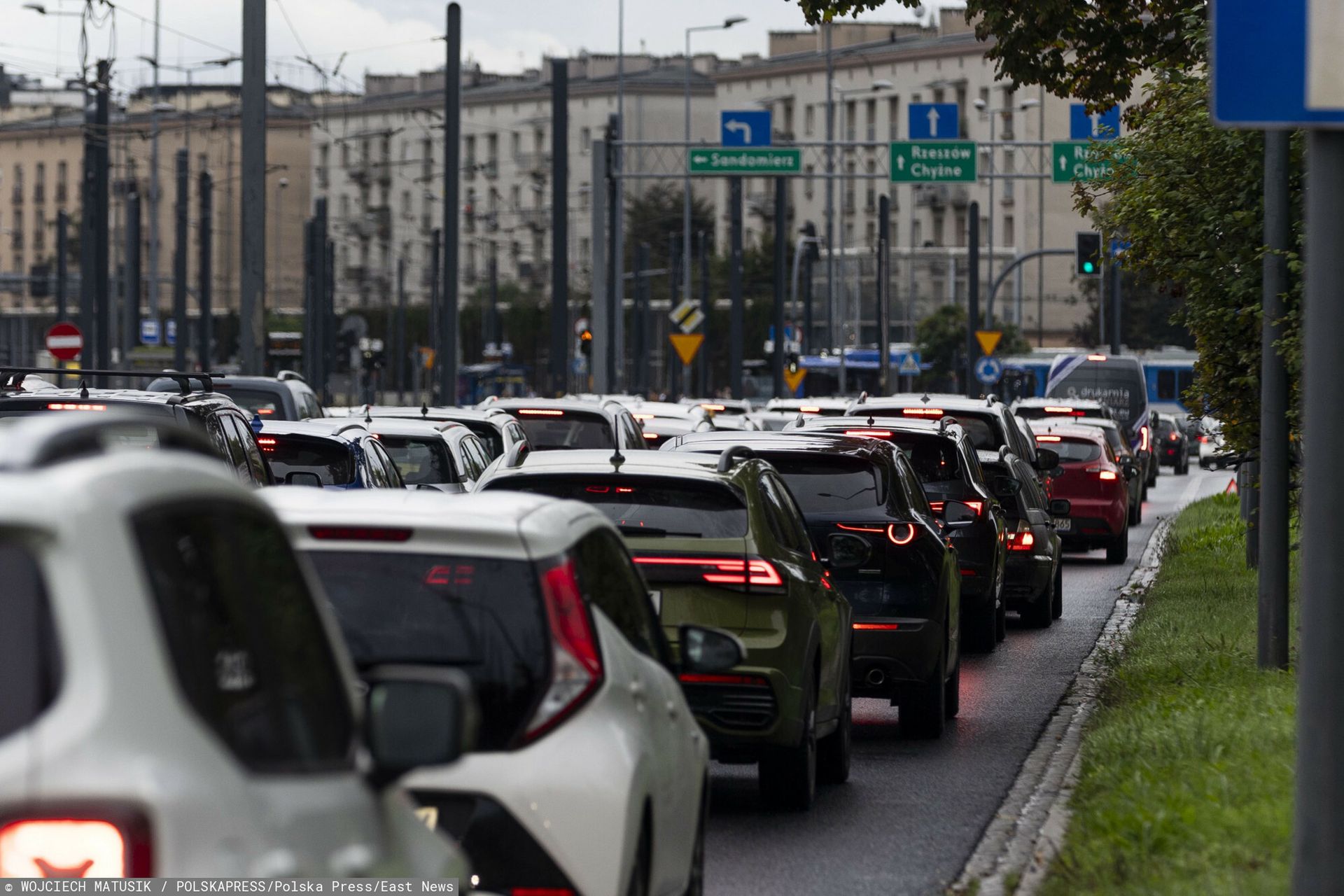 Praca w Krakowie. Płacą choćby 20 tys.zł kierowcy