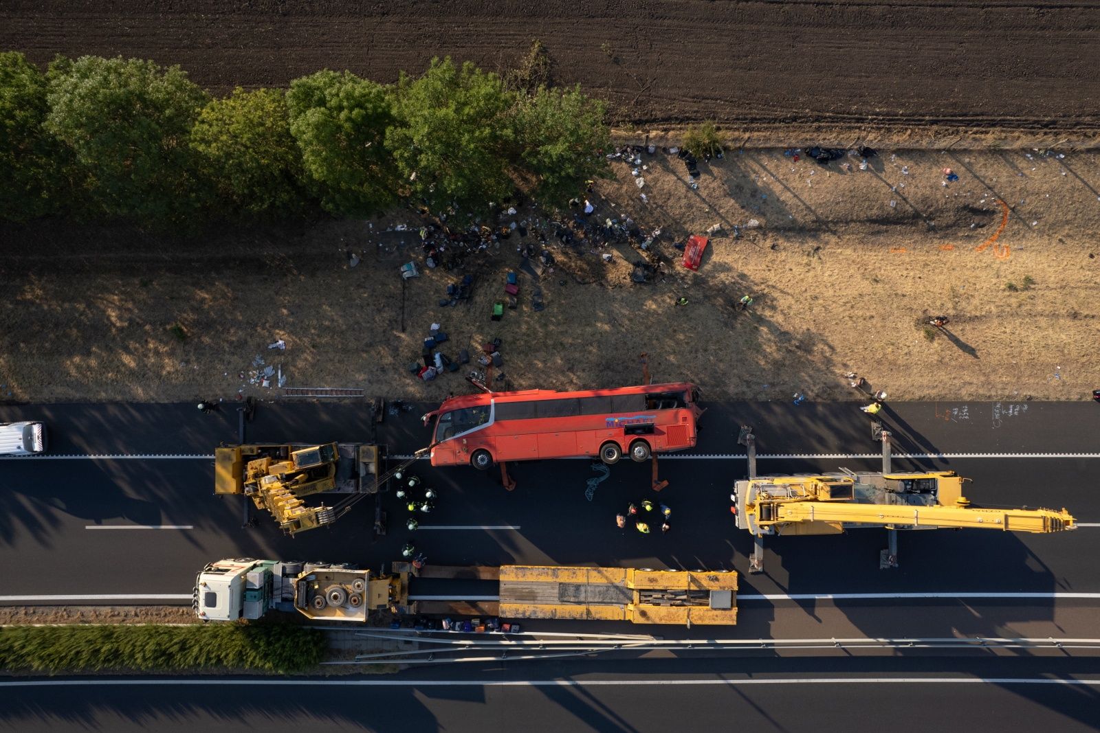 Wypadek na Węgrzech. Wstrząsające zdjęcia z miejsca zdarzenia