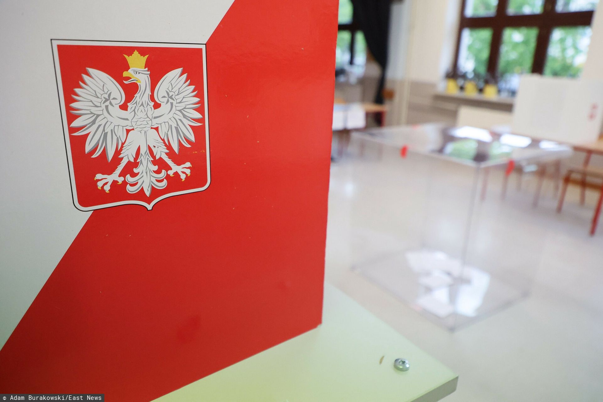 Jedno województwo prowadzi z frekwencją. PKW podała dane