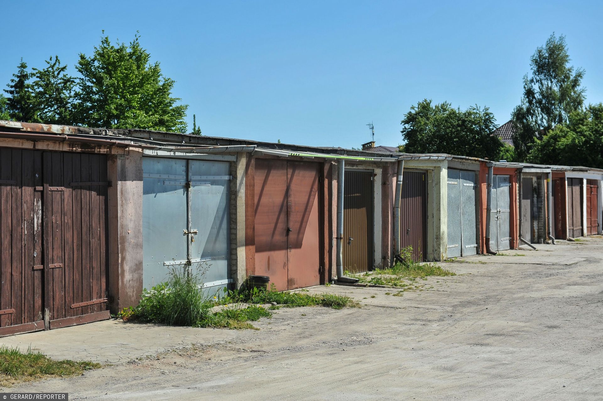 Walczą o swoje garaże. Usłyszeli, iż trzeba je wyburzyć