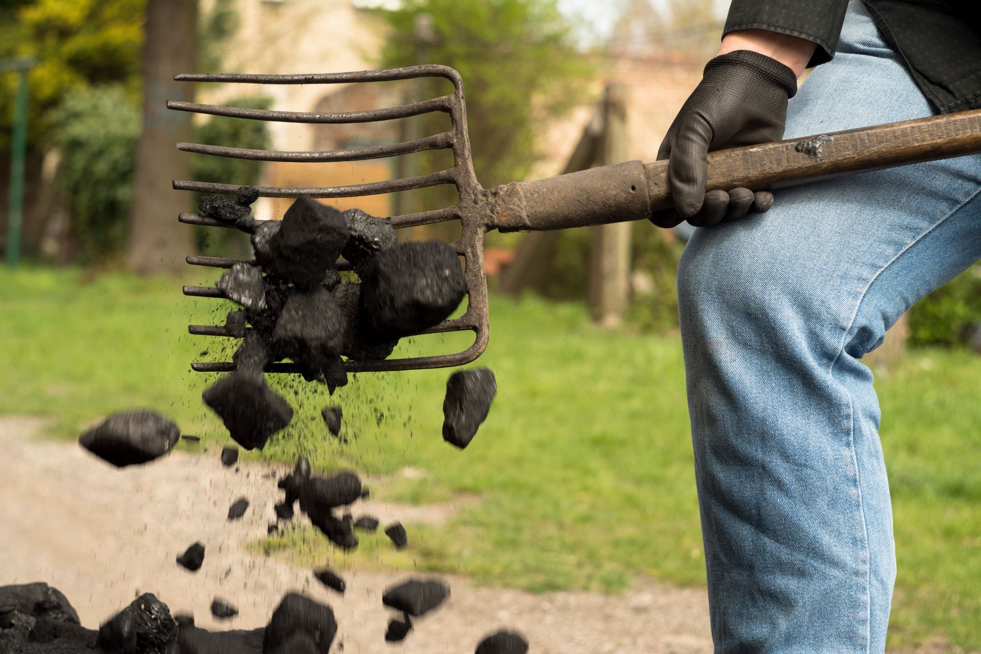 Ile kosztuje tona węgla? Sprawdziliśmy ceny w sklepie PGG