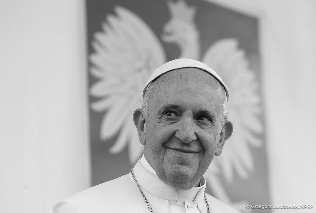 Polscy politycy o papieżu Franciszku: "Wielki autorytet"