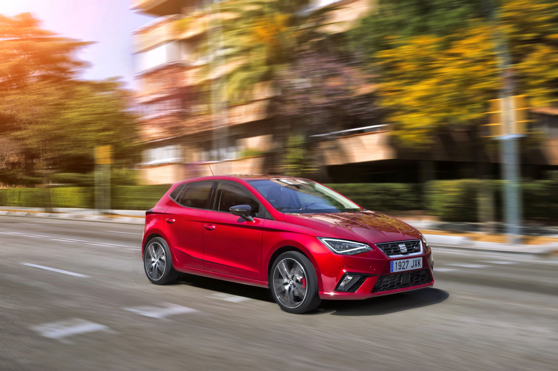 Seat Ibiza nigdzie się nie wybiera. Właśnie dostał nowy cennik i jest odrobinę droższy