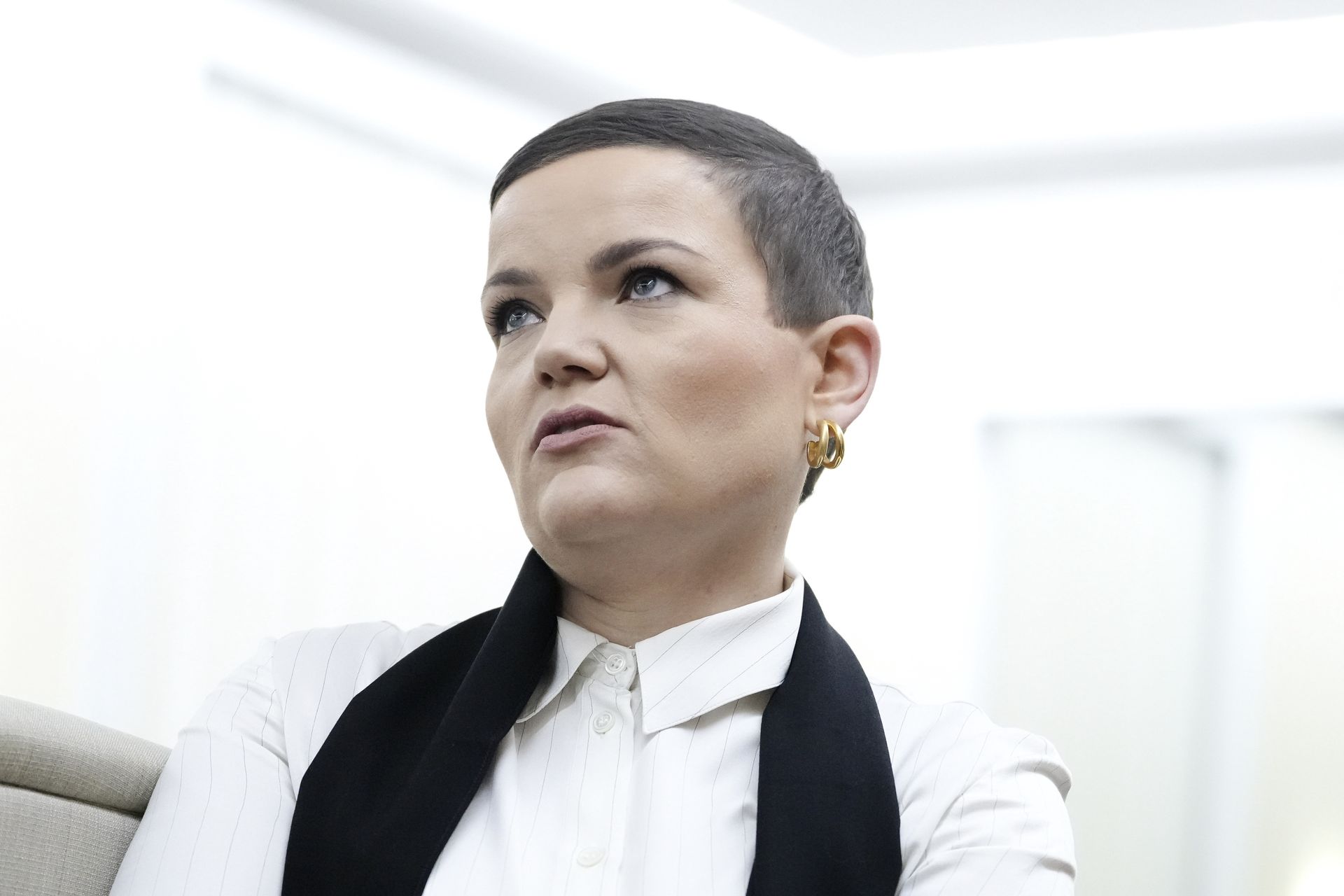 Minister kultury dostała pytanie o to, kto wykreślił zakaz prasy samorządowej. "Nie było zgody politycznej"