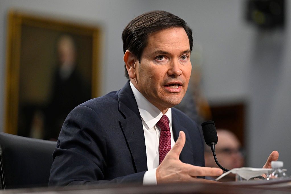 USA reagują na atak Izraela. "Iran nie powinien atakować USA"