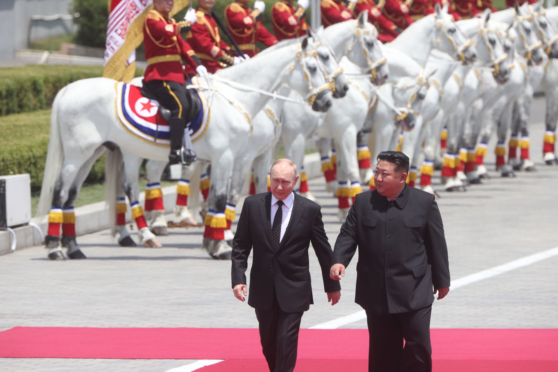 Wielka parada w Pekinie. Wśród zaproszonych Putin i Kim Dzong Un