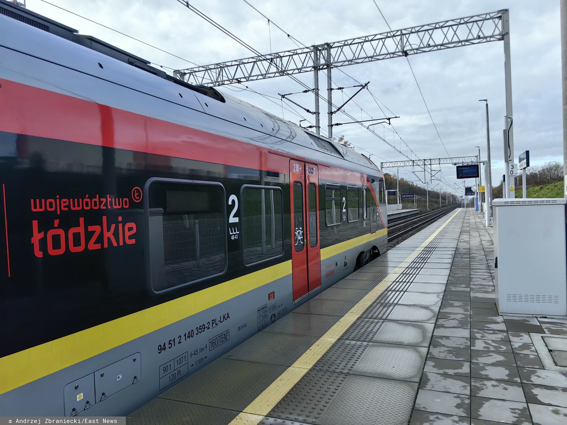 Utrudniania w ŁKA. Niemal 20 pociągów odwołanych w piątek