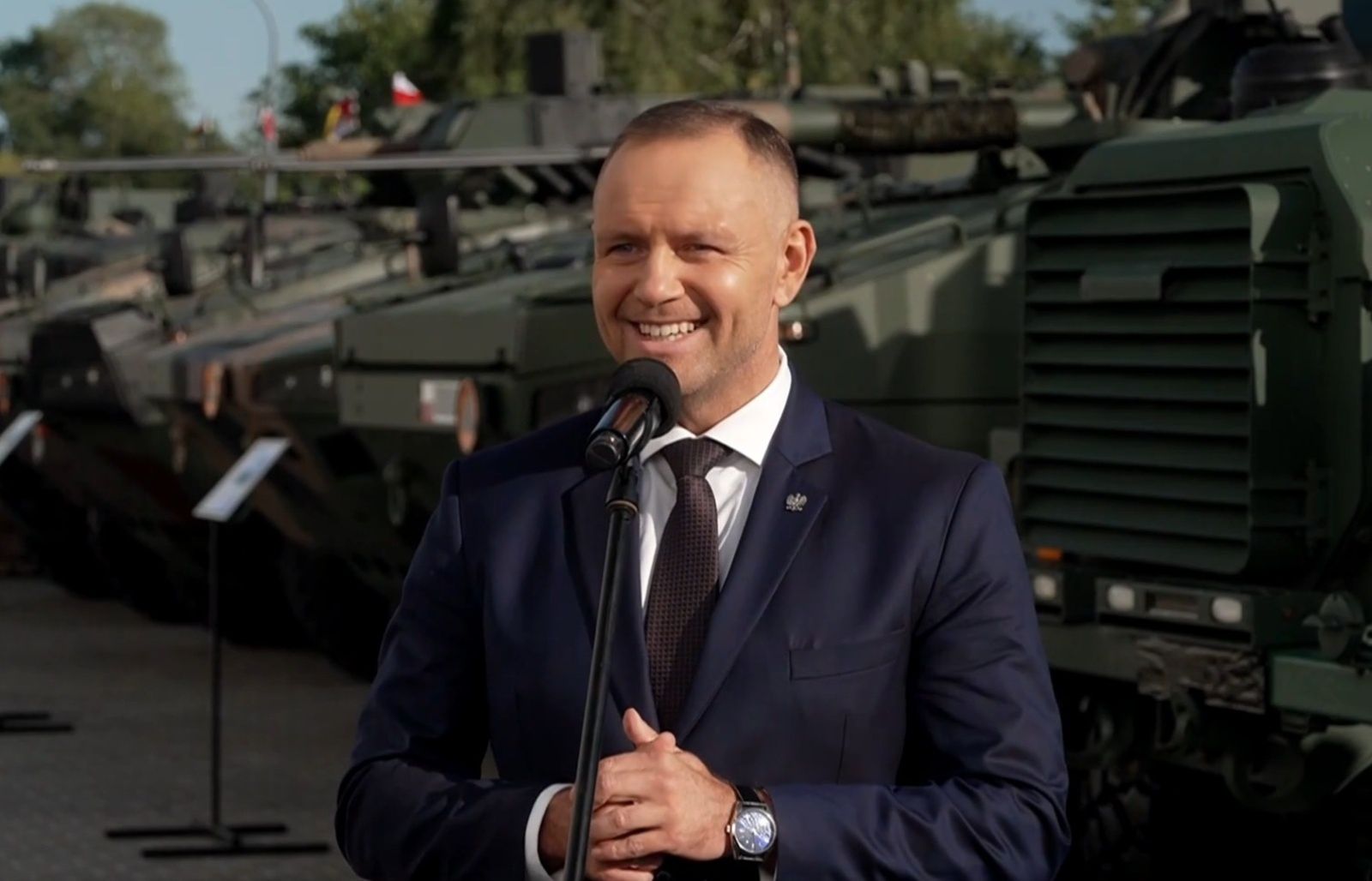 Wpadka na konferencji Nawrockiego. Aż się uśmiechnął