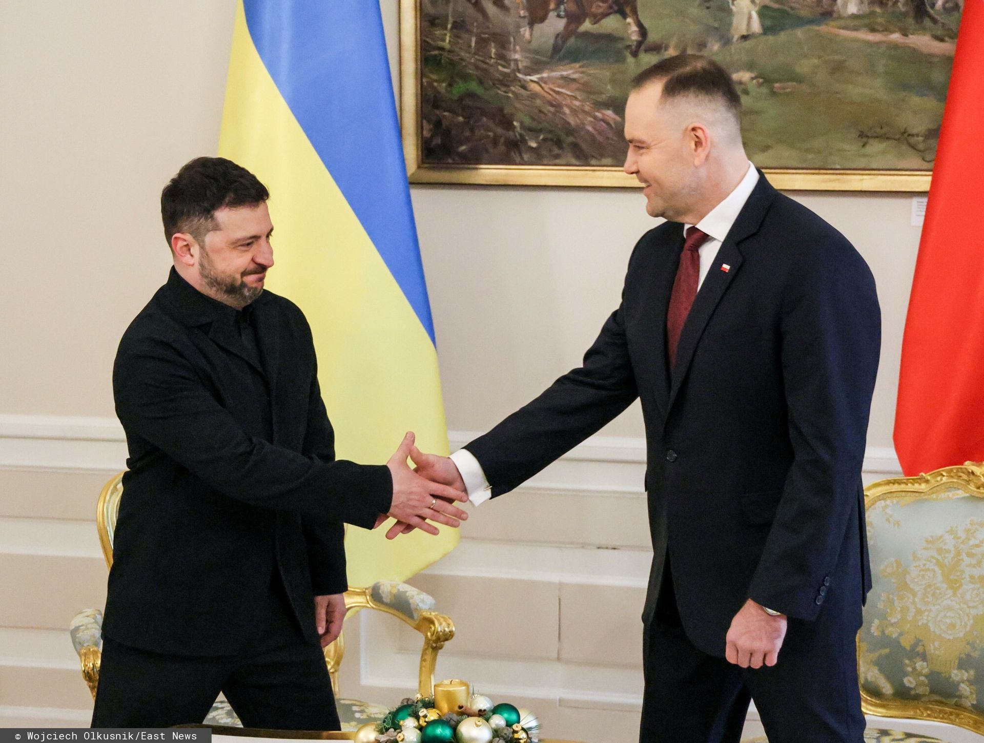 Odebranie orderu Zełenskiemu a wizerunek Polski. Wyniki dzielą opinię publiczną
