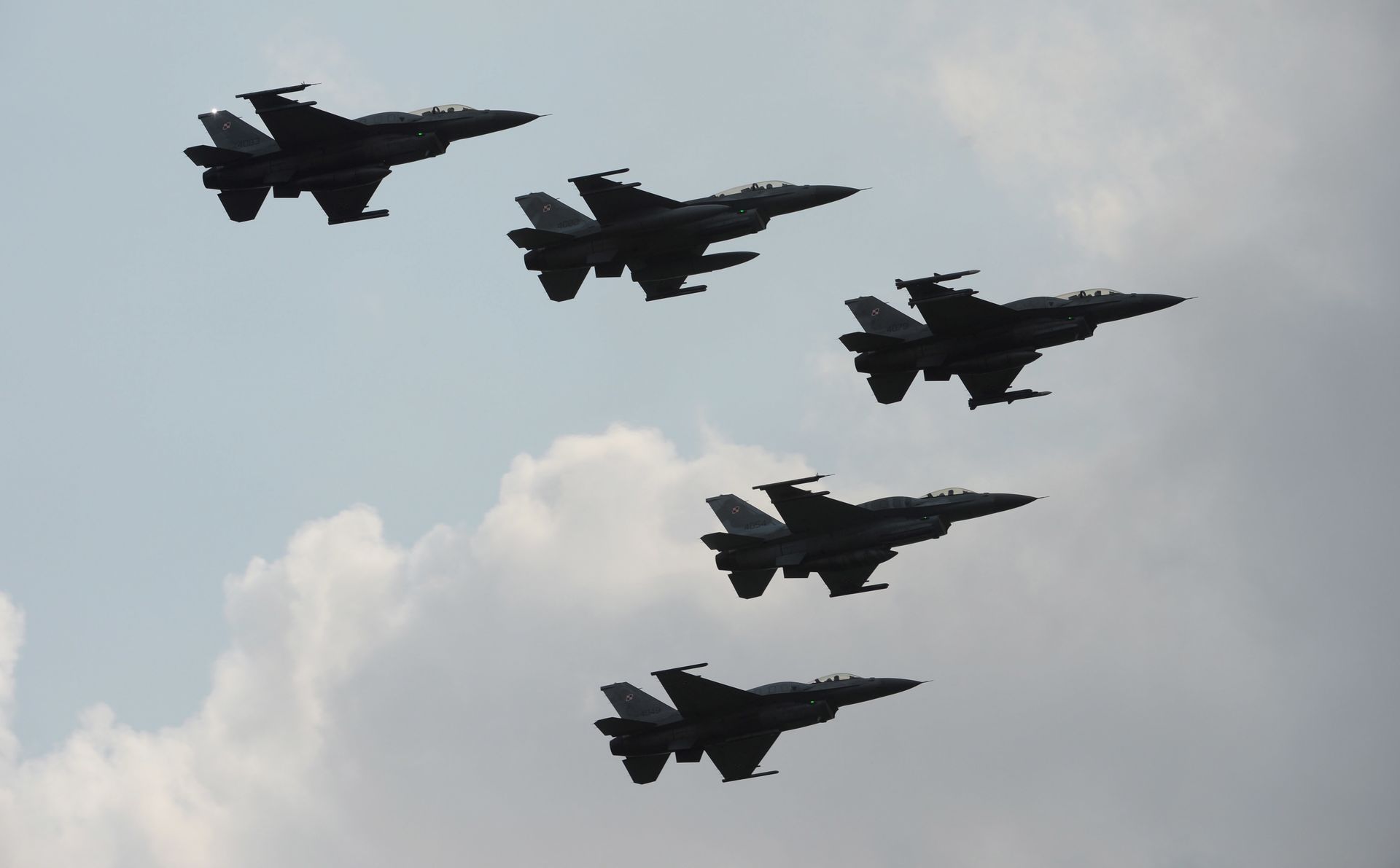 Produkcja samolotów bojowych. Jaki kraj buduje ich najwięcej?