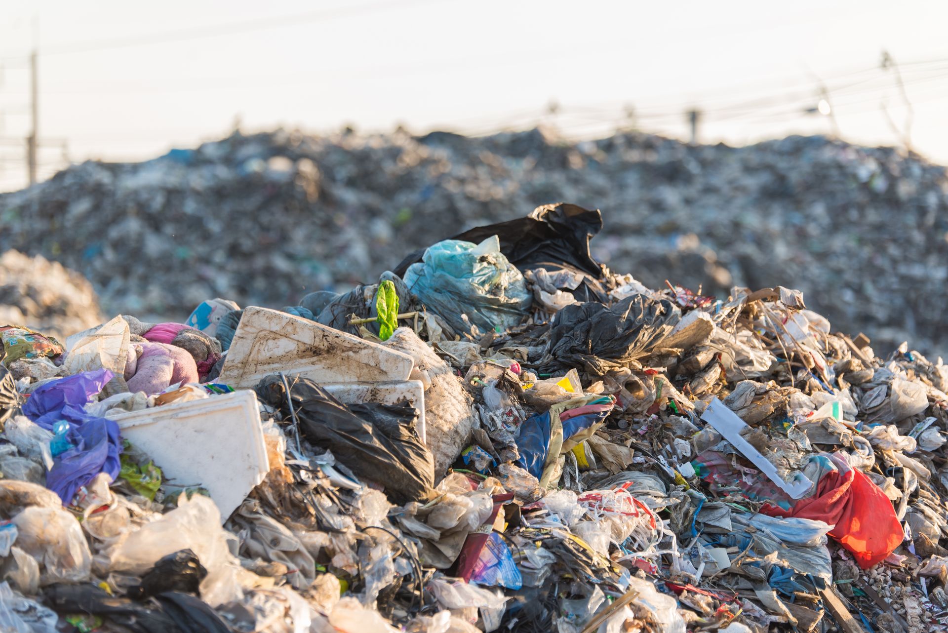 Mówią "nie" wysypisku. Wójt: gmina potrzebuje pieniędzy