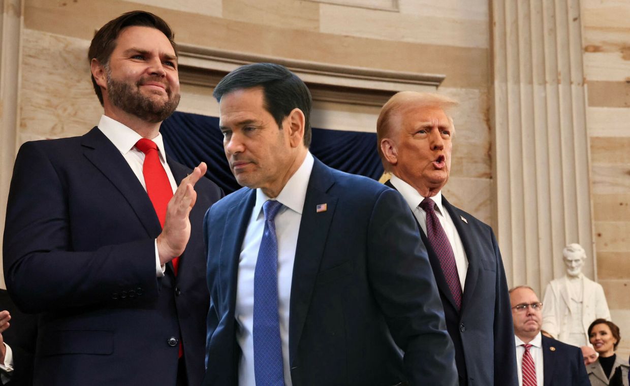 To on zastąpi Trumpa? J.D. Vance traci, w grze nowe nazwisko