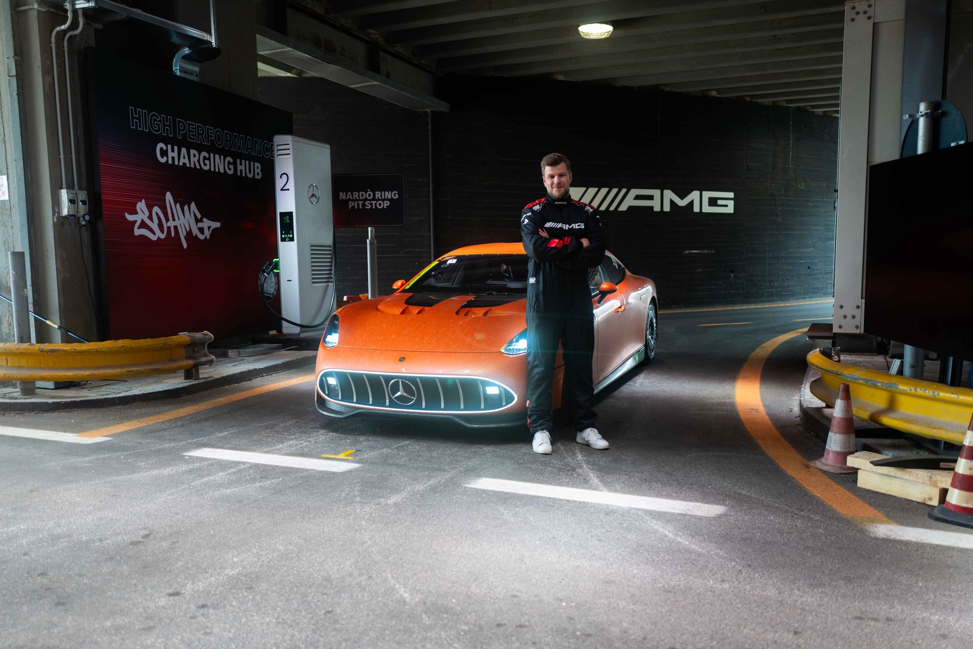 Na prawym fotelu w Mercedesie-AMG GT XX Concept po "świątyni prędkości" – rekord to dopiero początek