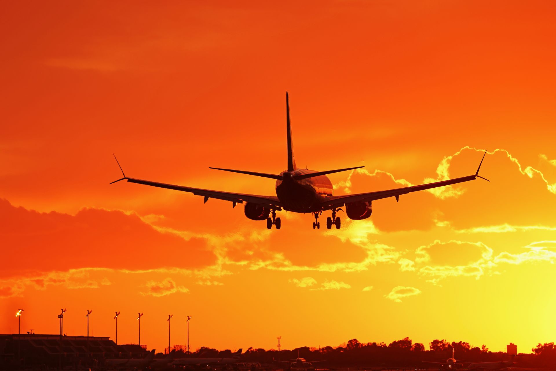 Rosyjski Boeing 737 wypadł z pasa po lądowaniu. Zakazy nie pomogły