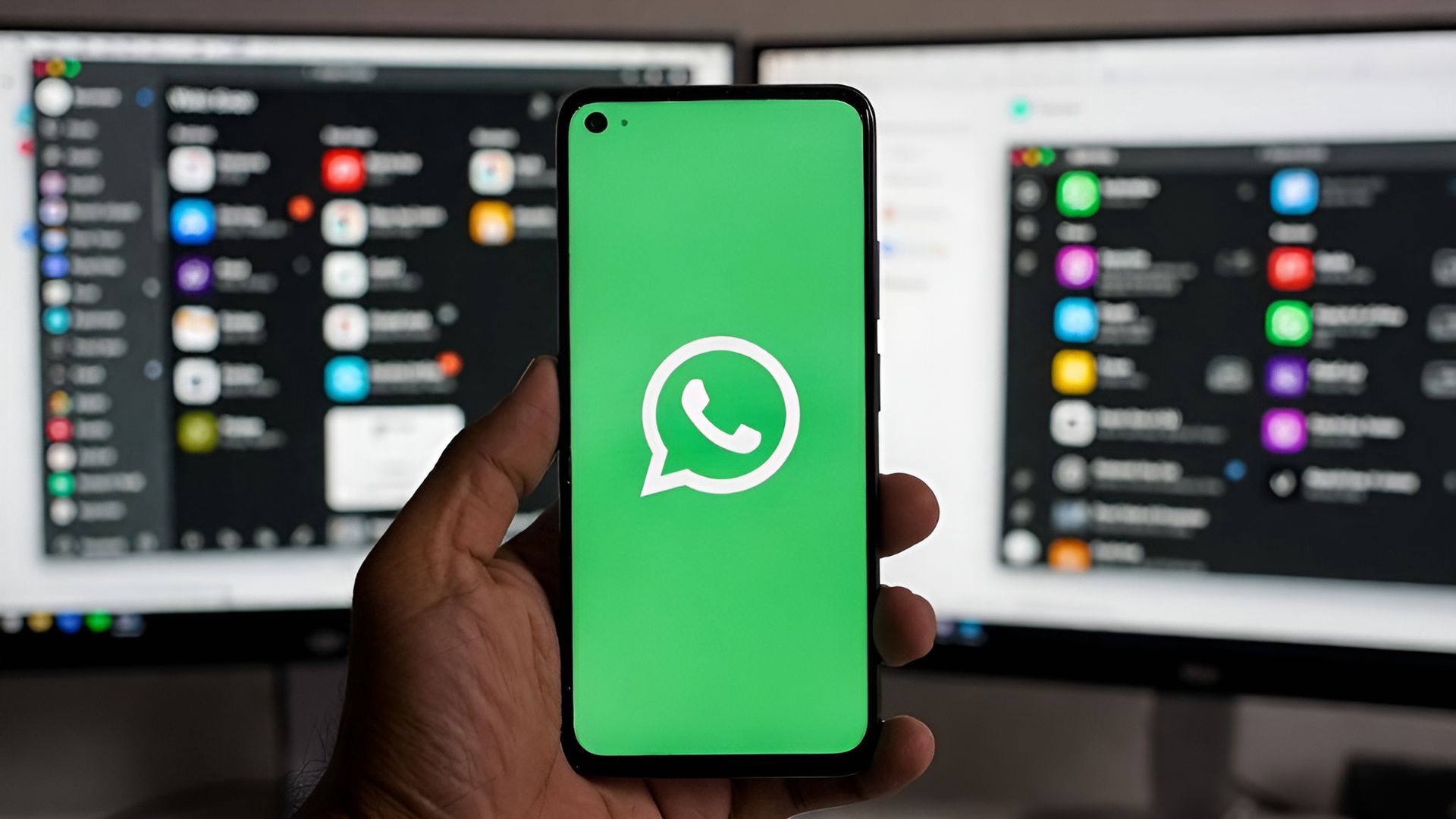 Microsoft wycofuje się z WhatsAppa. Padła data