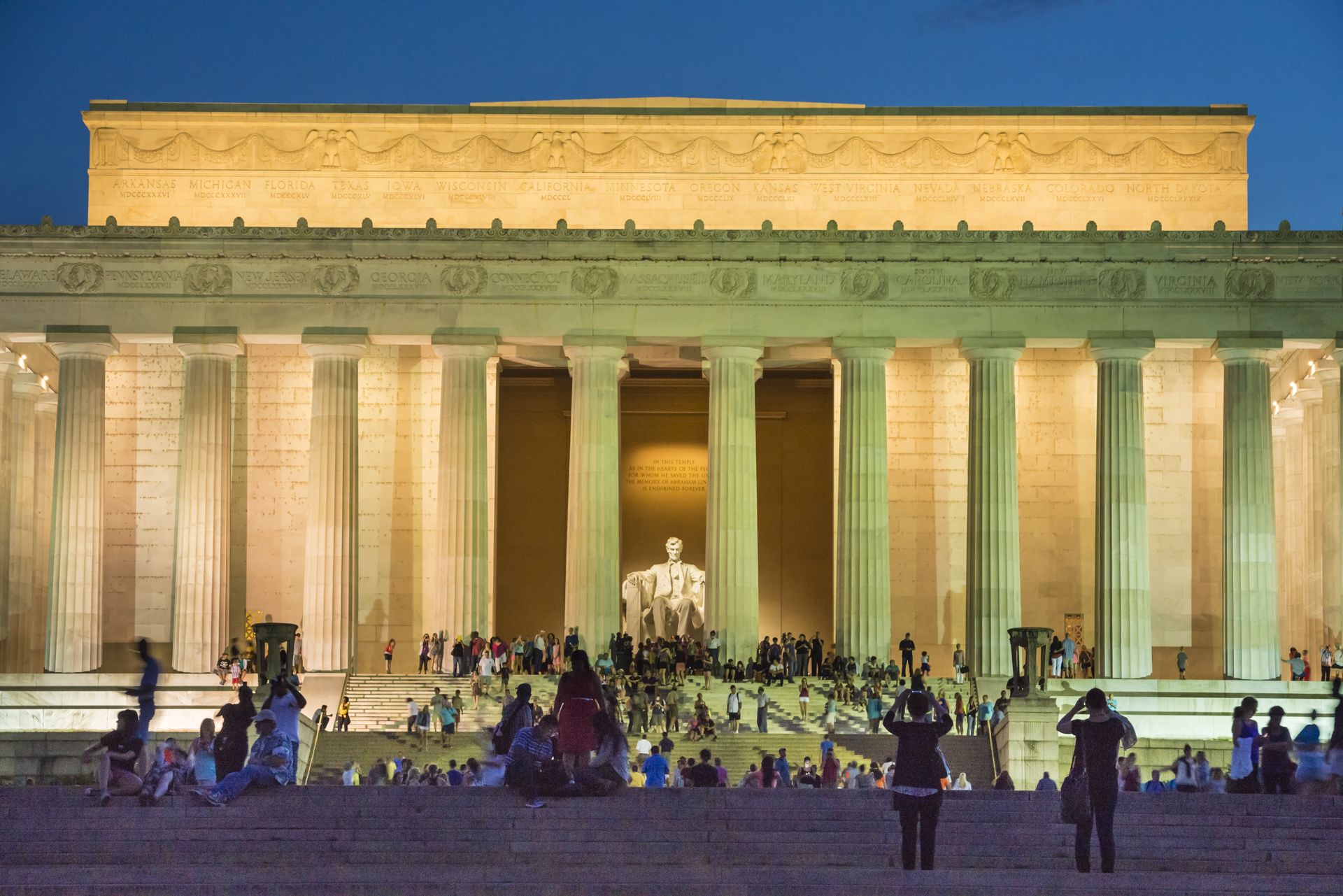 Kanadyjczycy nie chcą jeździć do USA. Rekordowy spadek wizyt