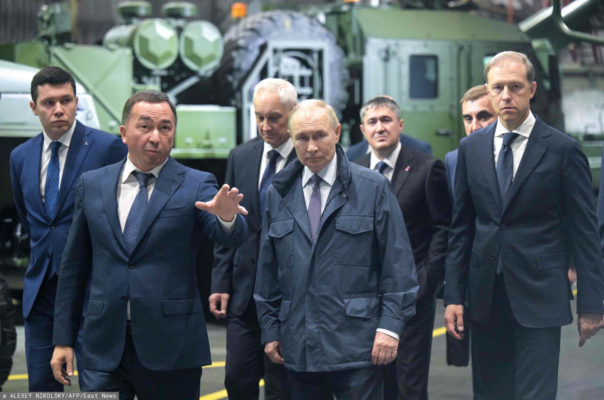 "Putin powoli zaciska pętle". Szuka słabych punktów NATO