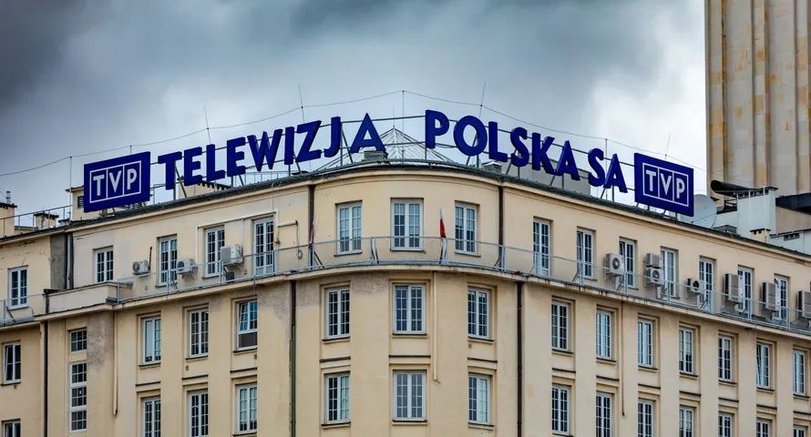 TVP Info z szybkimi newsami w nocy. Powodem działania Rosji
