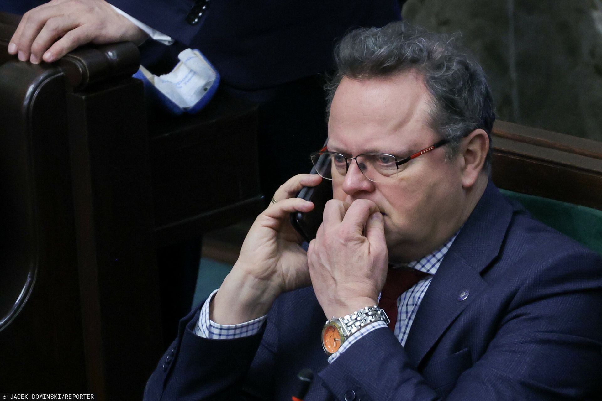 Szejna ma problem. Chodzi o zegarek