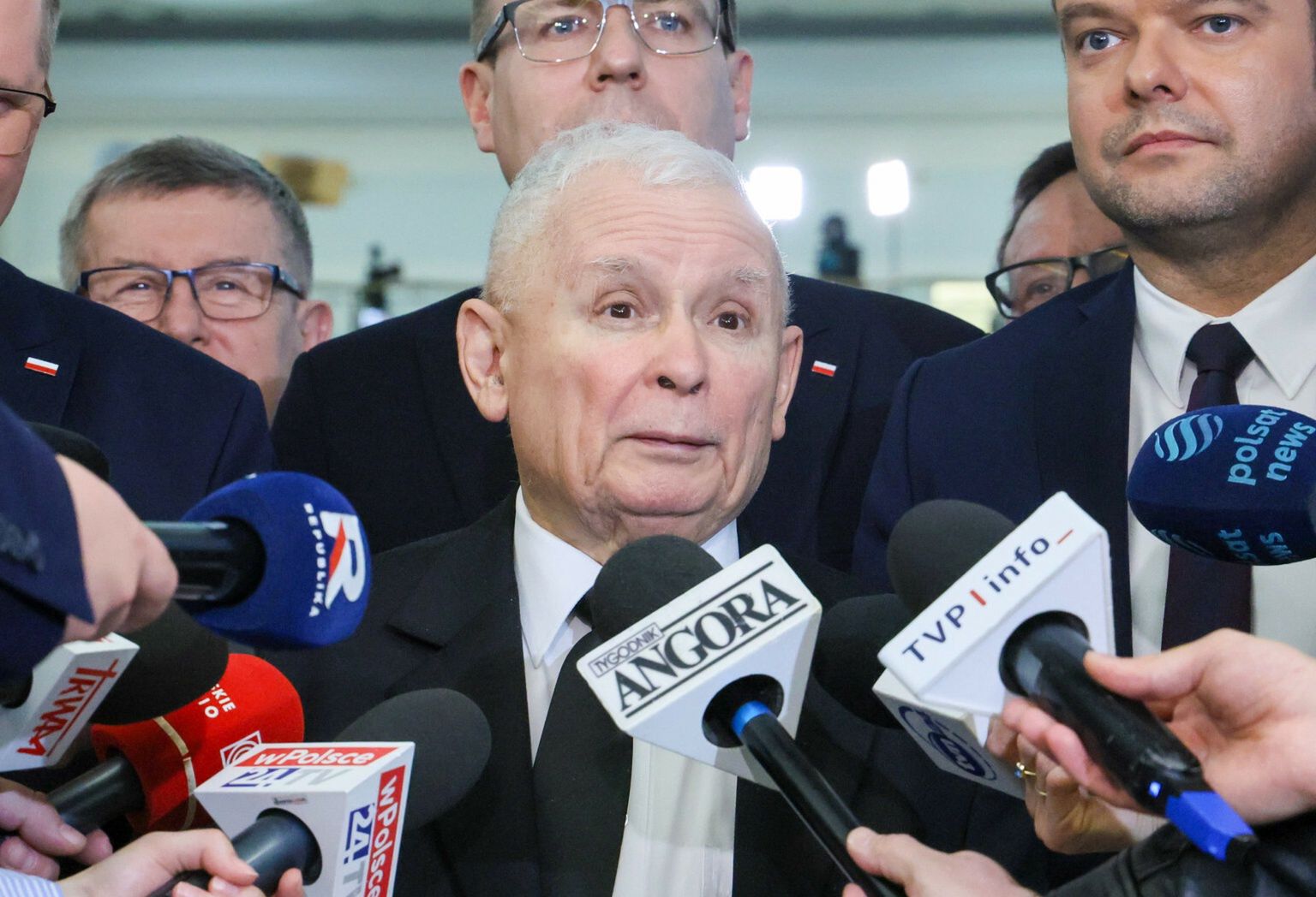 Prezes PiS uderza w Tuska ws. wojska USA. "Odkrywa prawdziwą twarz"