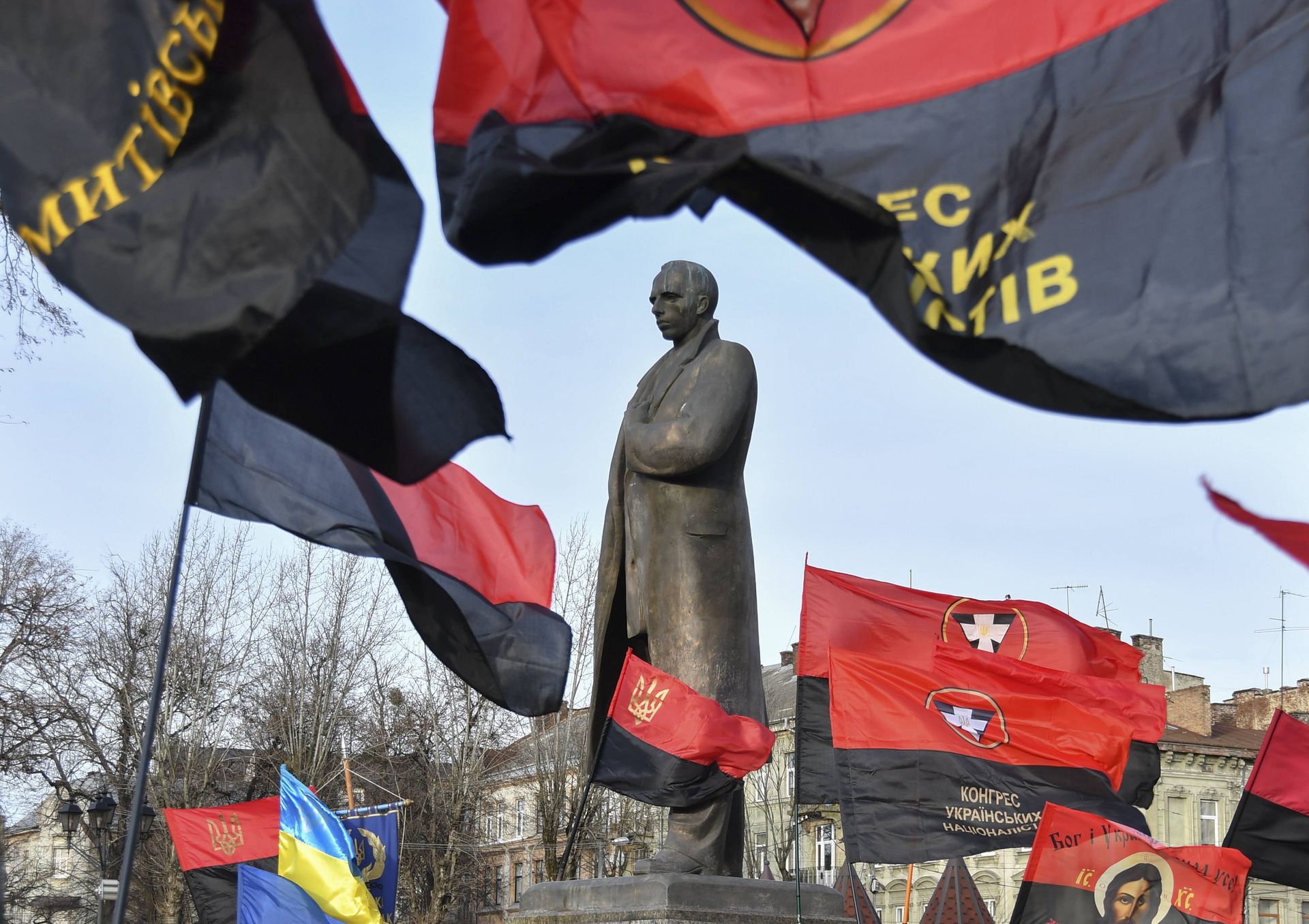 Bandera w rosyjskiej propagandzie. Polska i Ukraina na celowniku