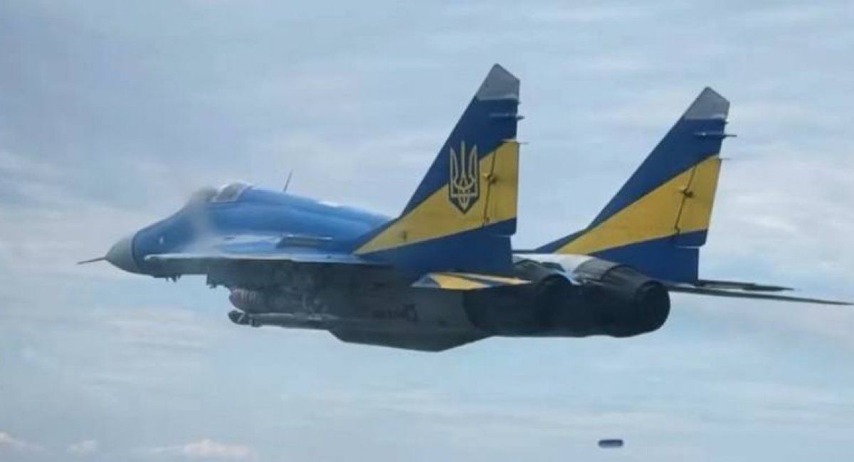 Zauważony nad Ukrainą. Przenosi zestaw KAB