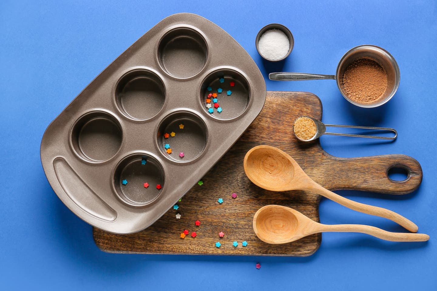 Formy do pieczenia - silikonowe, stalowe czy ceramiczne?