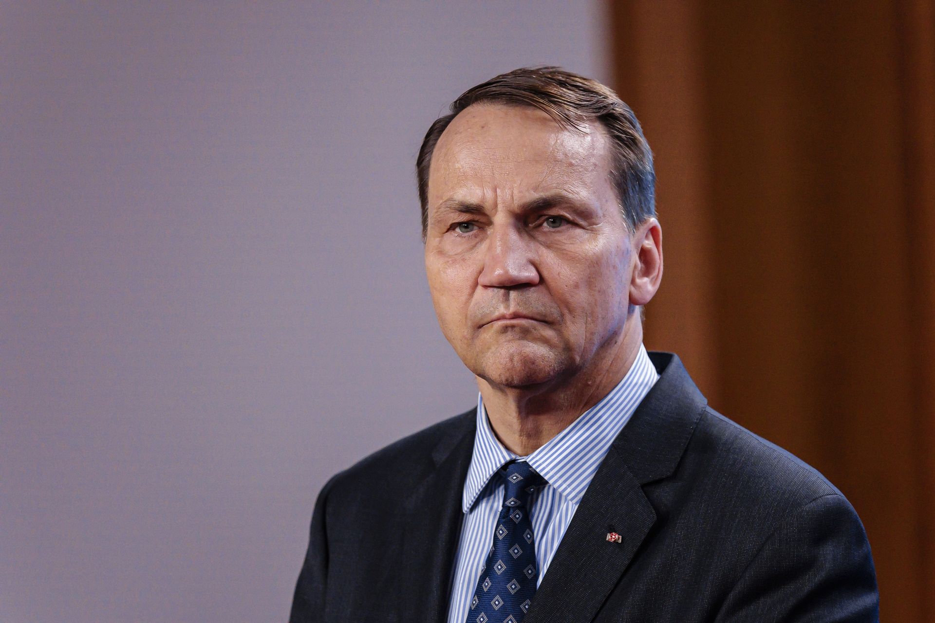 Spięcie Sikorski-Szijjarto. Poszło o ewentualny lot Putina