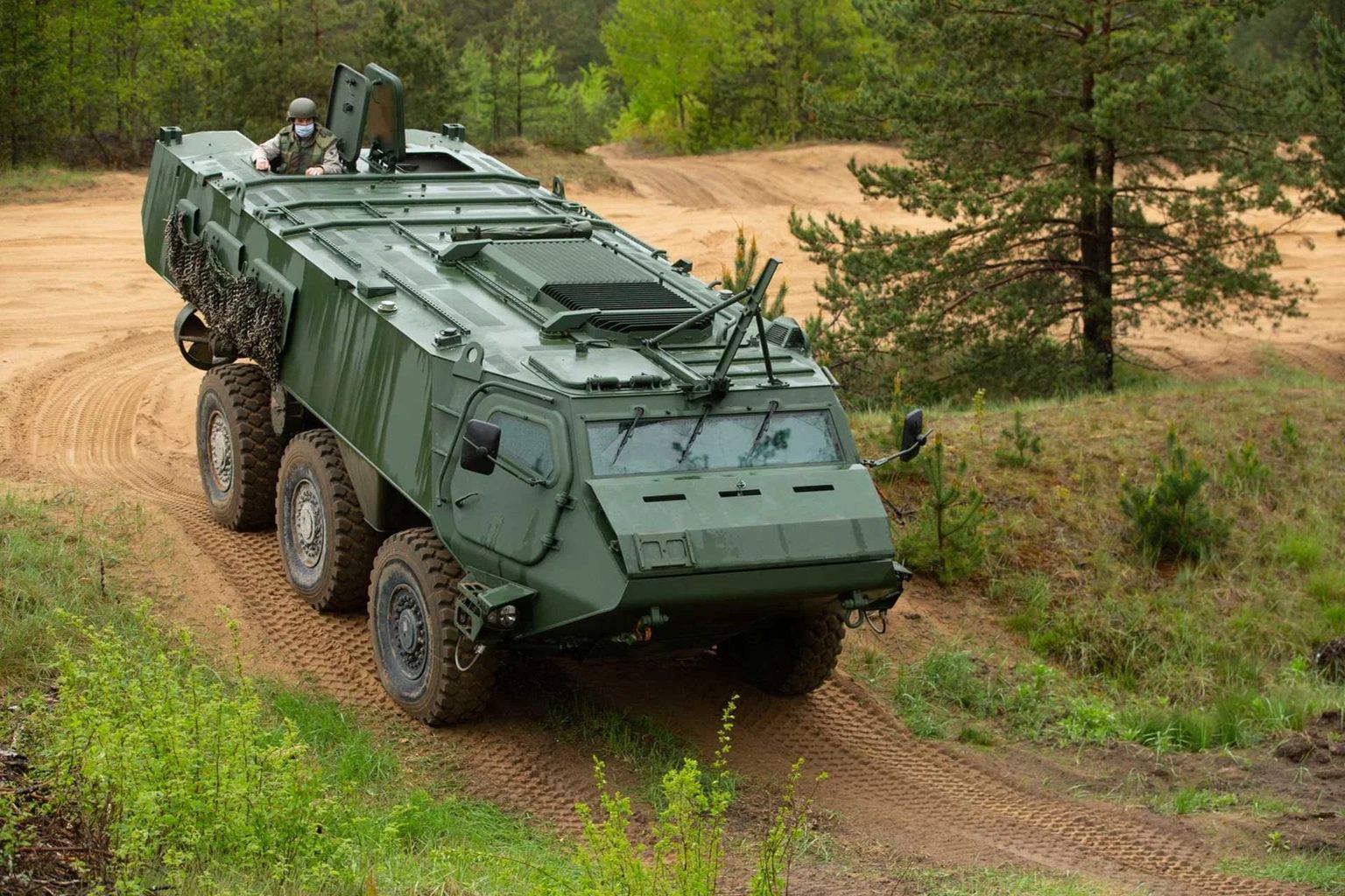 Łotwa przekaże ich 42 sztuki. Pomogą zaspokoić potrzeby wojenne Ukrainy