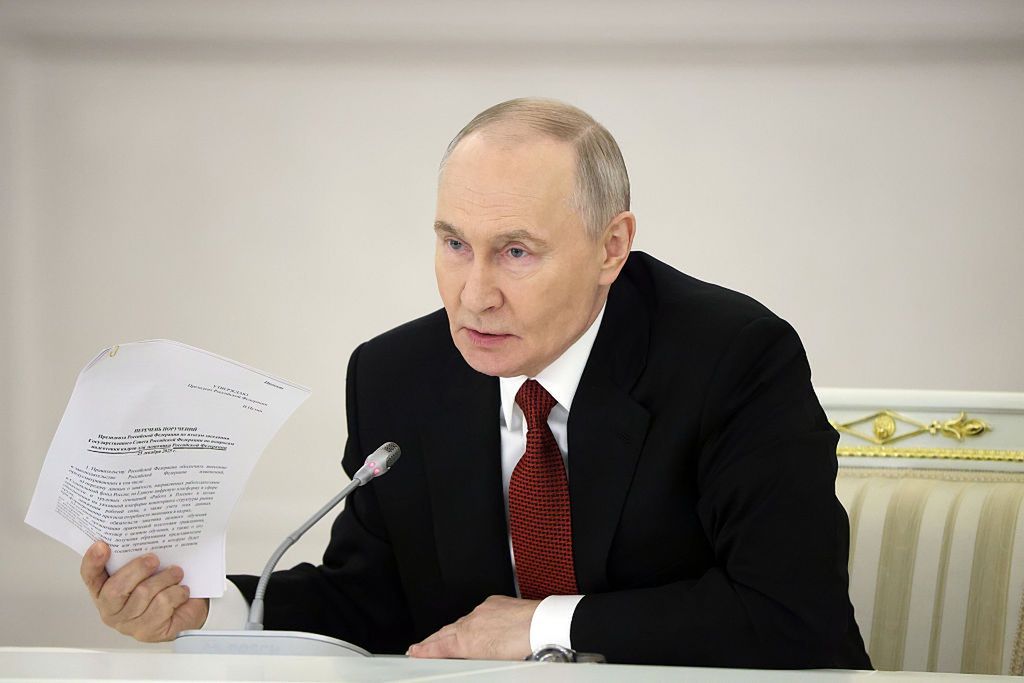 Działo się w nocy. Żony więźniów uderzają w Putina