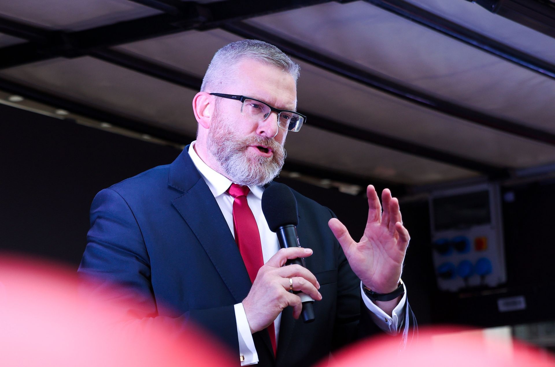 Wynik Menzena i Malarza. Ekspert: "Jestem w szoku. To zjawisko wymaga zatroszczenia"
