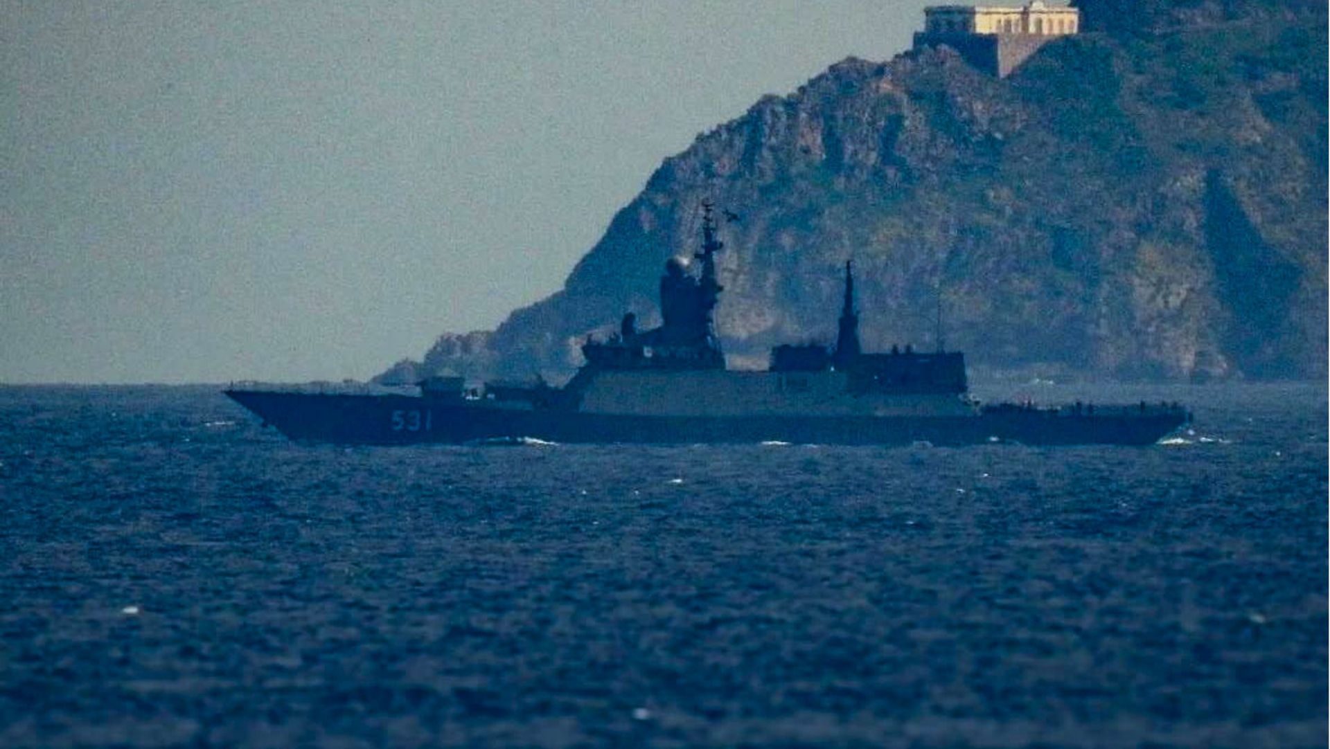 Rosyjski "Soobrazitielnyj" przepłynął Cieśninę Gibraltarską