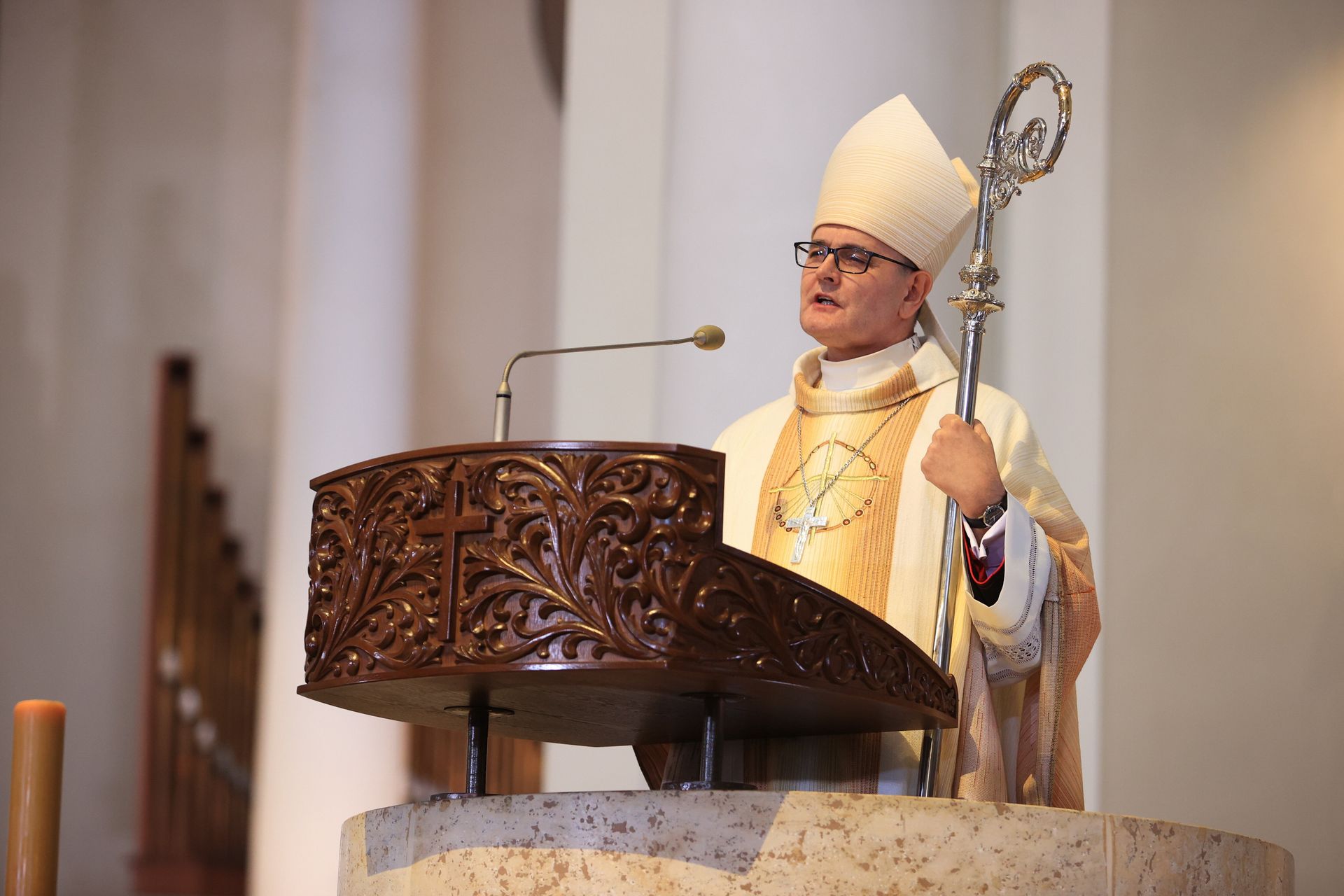 Niespodziewana decyzja w Kościele. Archidiecezja katowicka wprowadza dyspensę