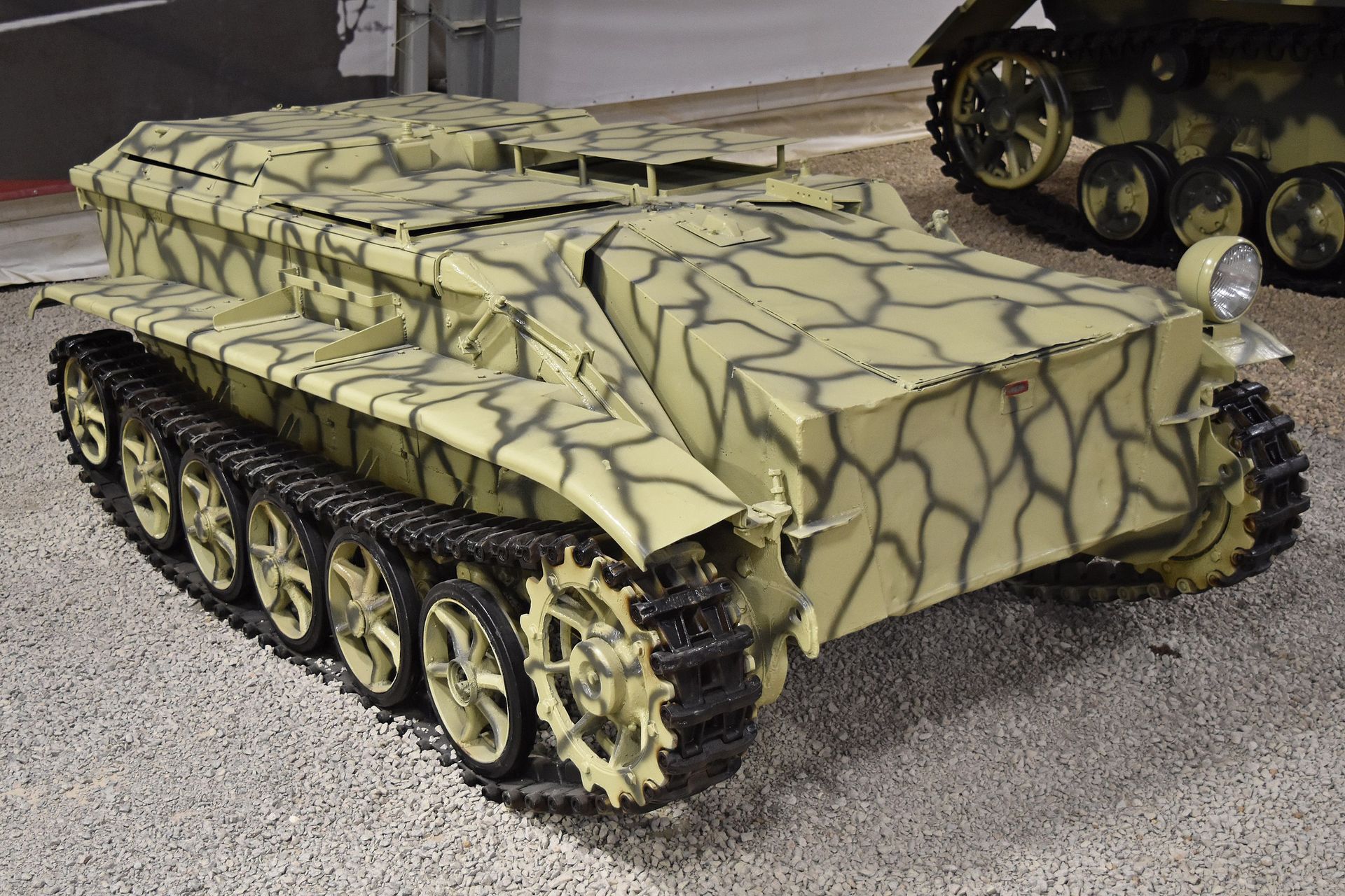 To nie był czołg? Tajna broń Niemców zabiła 300 mieszkańców Warszawy