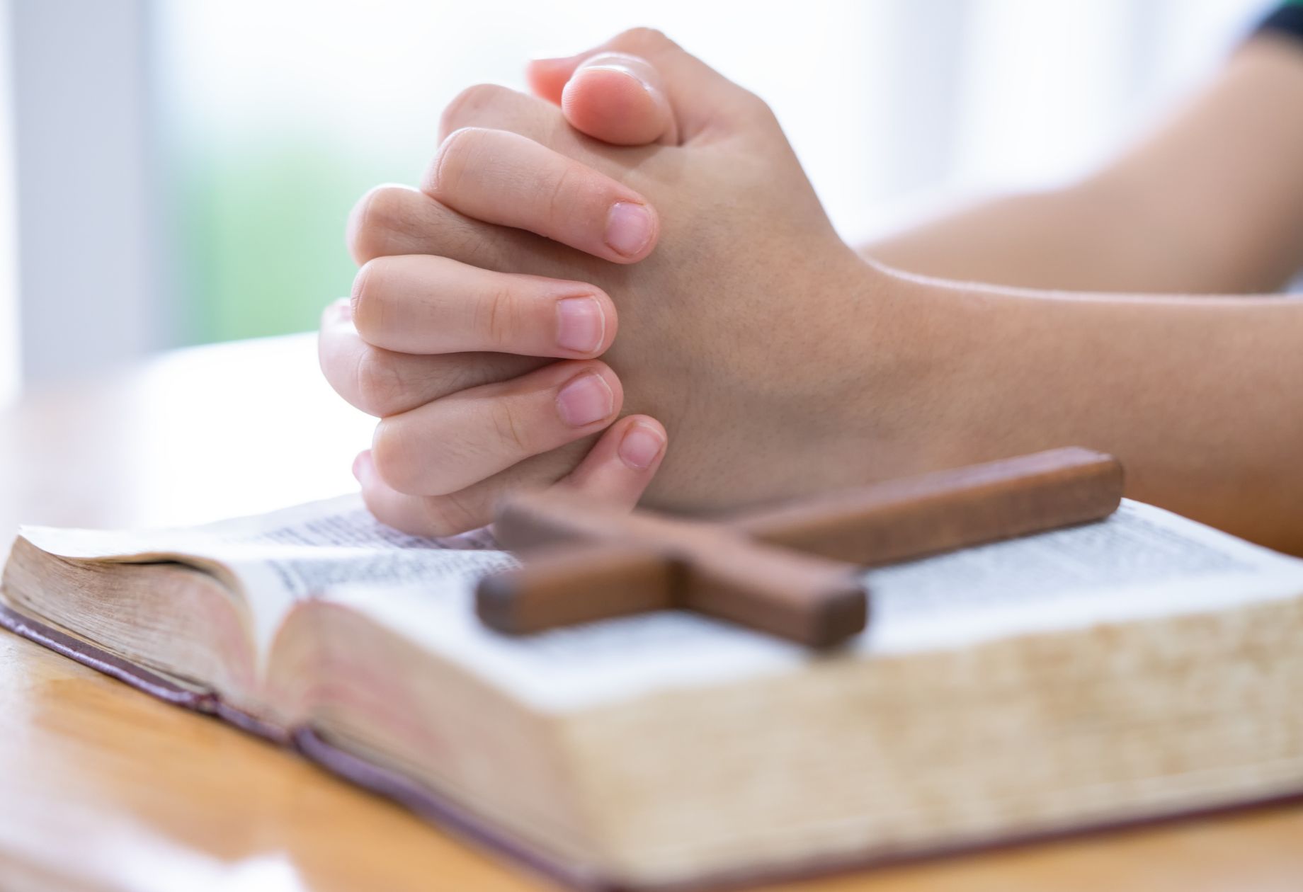 Ocena z religii zniknie ze średniej? Polacy zabrali głos