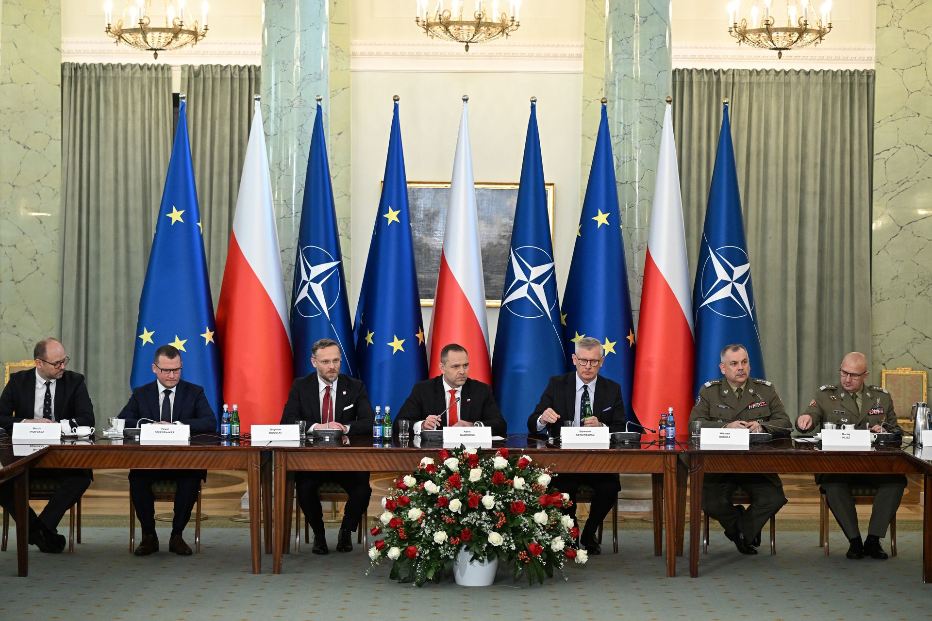 Wyjątkowe słowa po RBN. Otoczenie prezydenta zadowolone