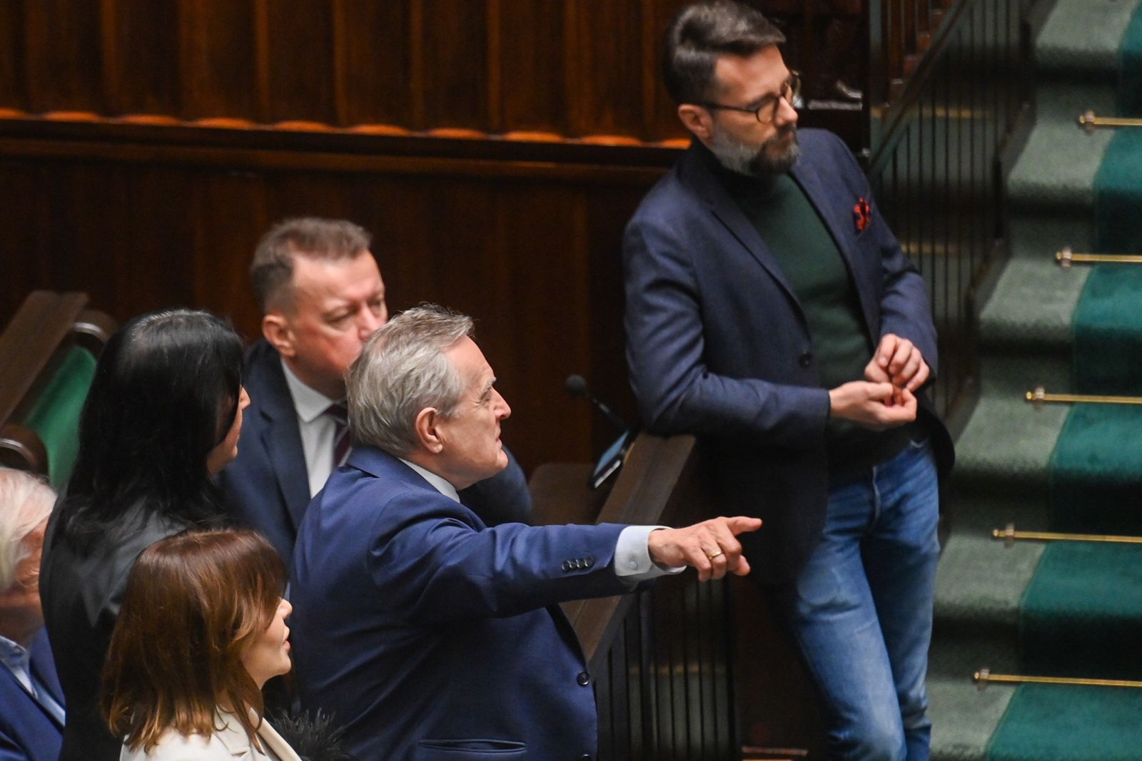 Mikrofony uchwyciły słowa Glińskiego. Nagle podszedł do marszałek