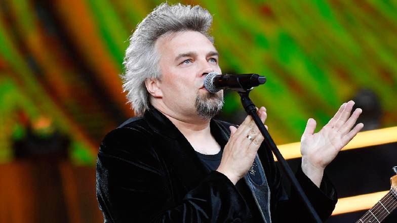 Tak wygląda córka Wojciecha Cugowskiego. Weronika poszła w ślady ojca. Podobna do muzyka?