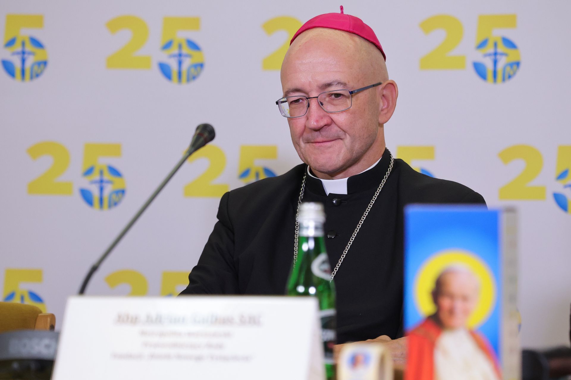 "Stało się coś niedobrego". Arcybiskup przyznaje błąd KEP