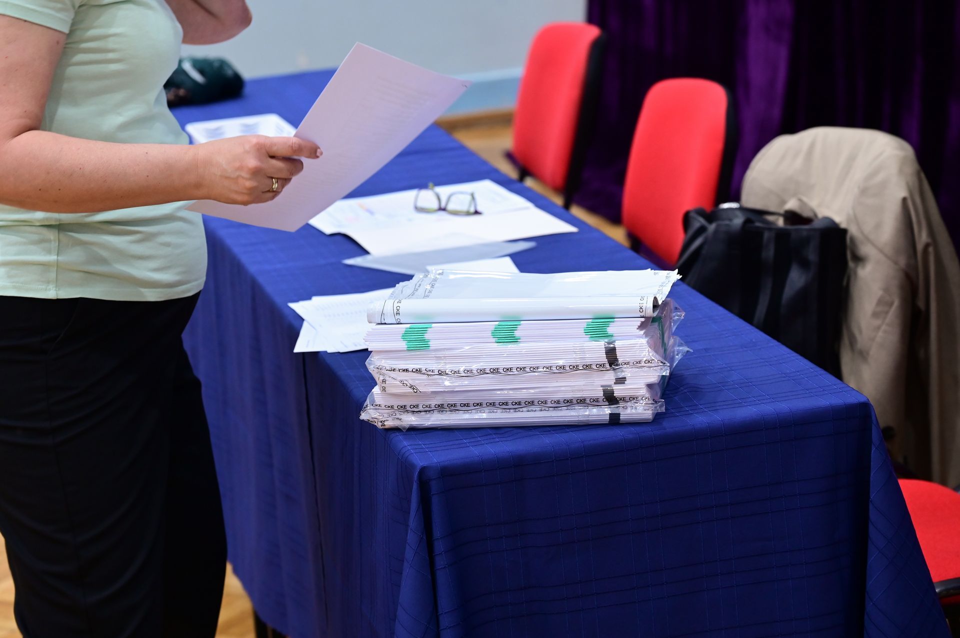 Matura z matematyki rozszerzonej. Pisze ją dziś ponad 93 tys. osób