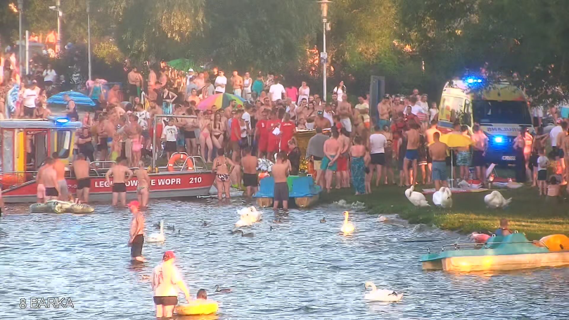 Blisko dramatu nad Jeziorem Zegrzyńskim. 18-latek uratowany z wody