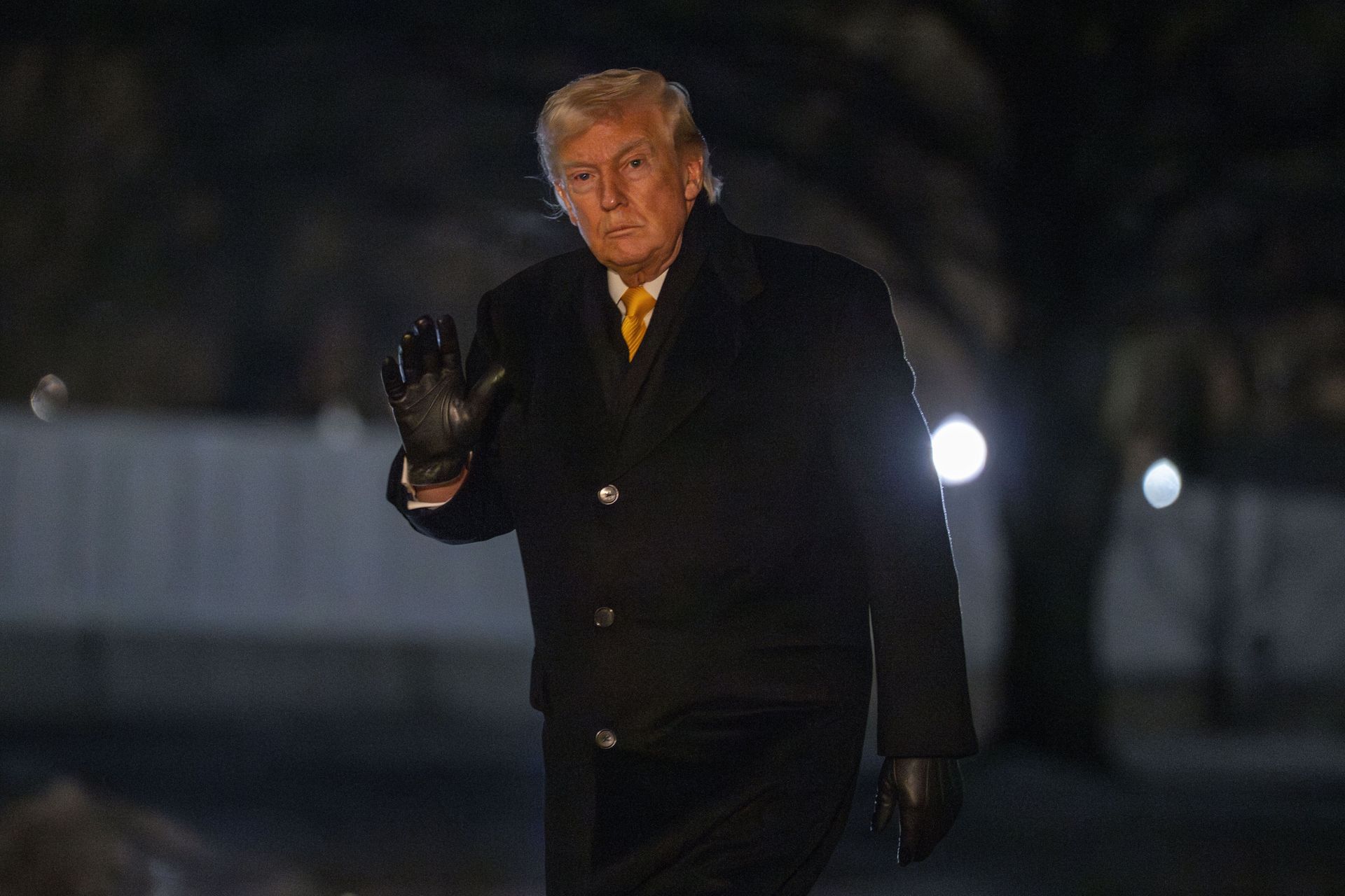 Trump naciska na Iran. "Miejmy nadzieję, iż będą bardziej rozsądni"