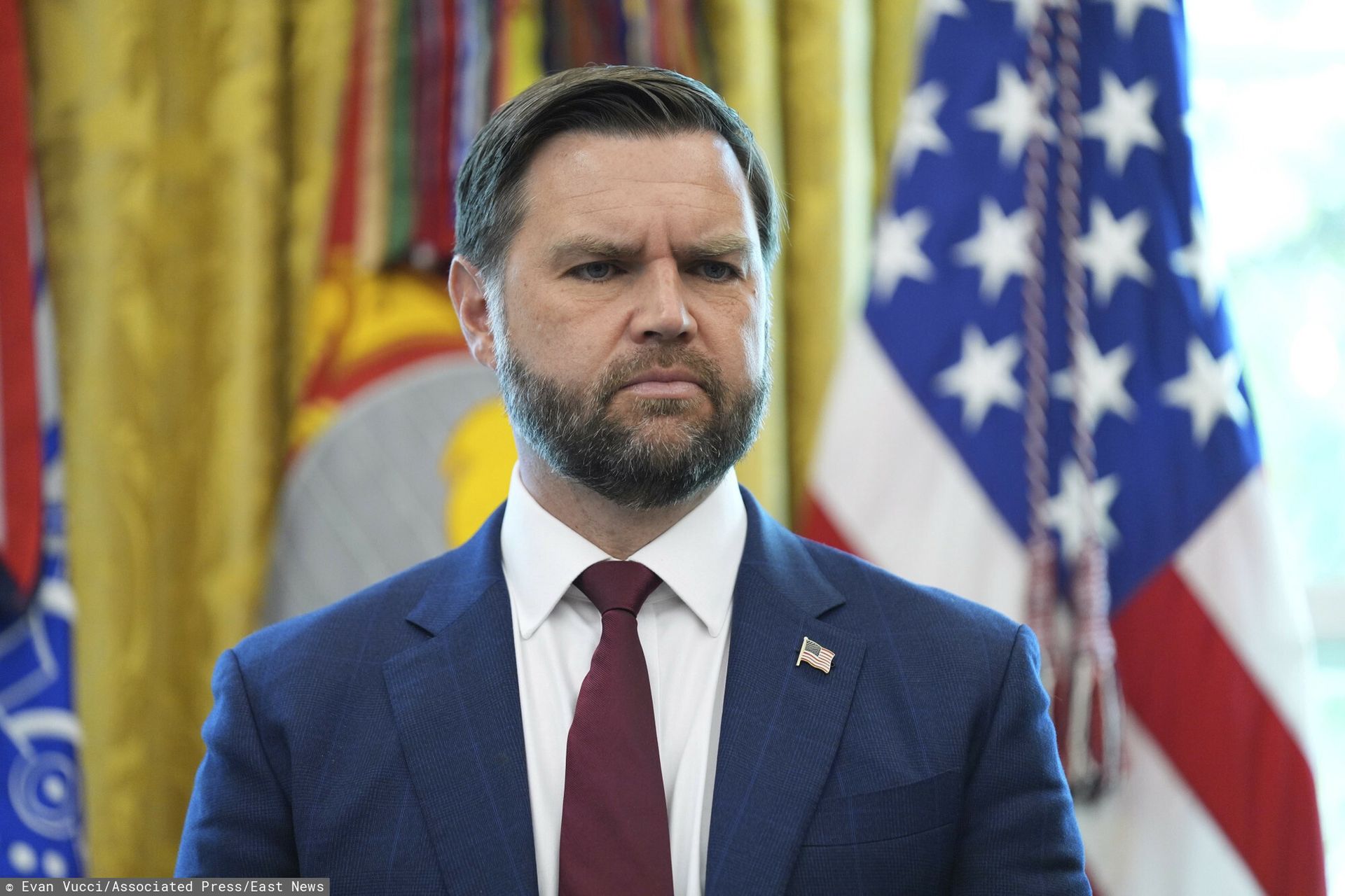 "Zełenski wyjeżdżał z miliardami dolarów". J.D. Vance ostro o polityce wobec Ukrainy